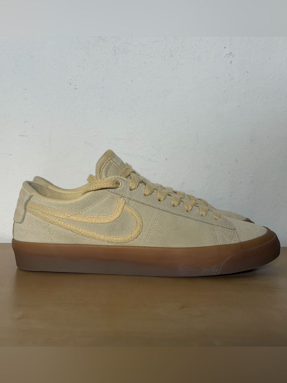 Nike Blazer Low Pro GT Premium SB Pale Vanilla Gum Shoes FN7404-200 Men's Size 8